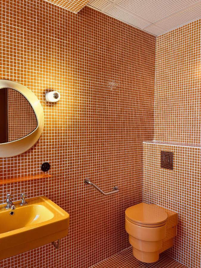 Hotel Present - Entree Autonome, Reception En Ligne - Encore Mieux Арль Экстерьер фото